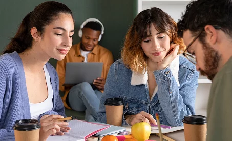 Xionnix content team brainstorming over coffee